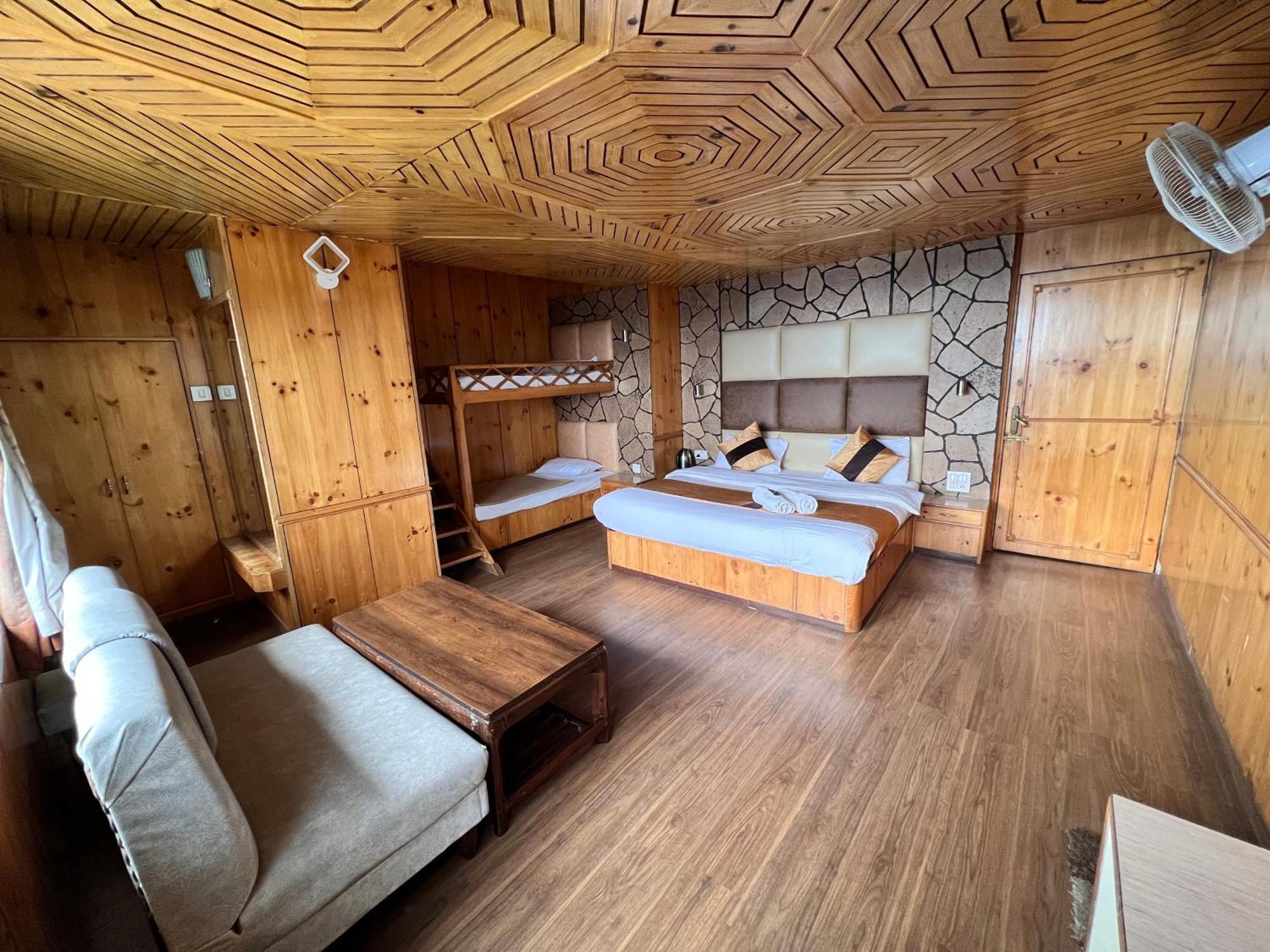 Hotel Victory Since 1979 Shimla Exterior photo